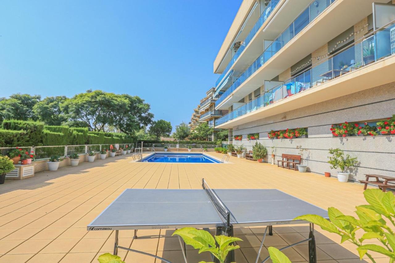 Torresol 10 - 3 9 Atico - Only Families Apartment กัมบริลส์ ภายนอก รูปภาพ