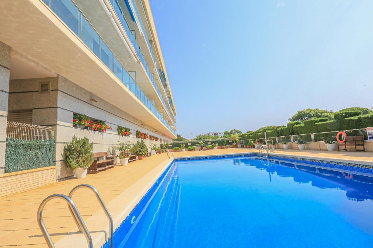 Torresol 10 - 3 9 Atico - Only Families Apartment กัมบริลส์ ภายนอก รูปภาพ