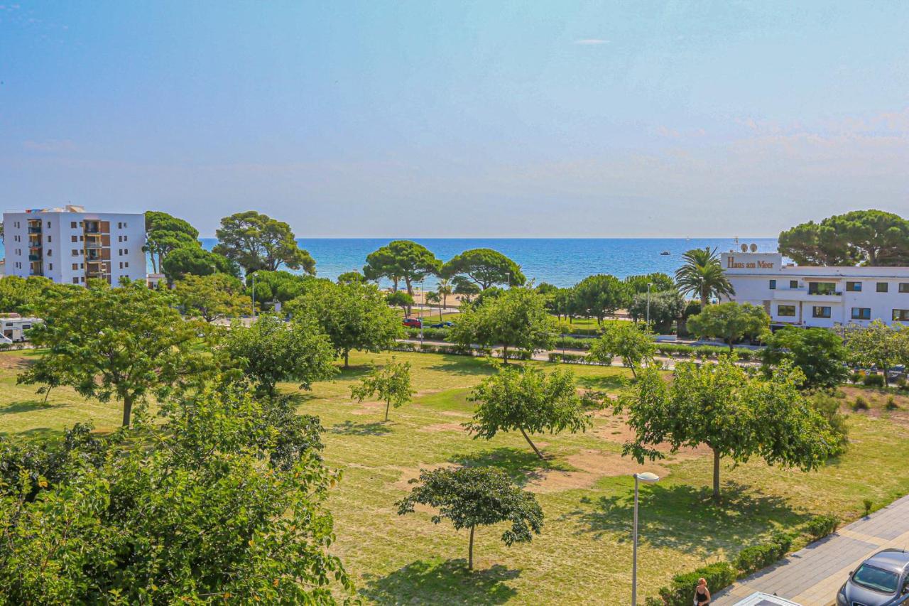 Torresol 10 - 3 9 Atico - Only Families Apartment กัมบริลส์ ภายนอก รูปภาพ