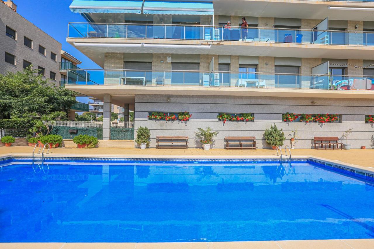 Torresol 10 - 3 9 Atico - Only Families Apartment กัมบริลส์ ภายนอก รูปภาพ